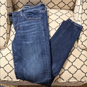 American Eagle Outfitters Women's Dark Blue Skinny Jeans